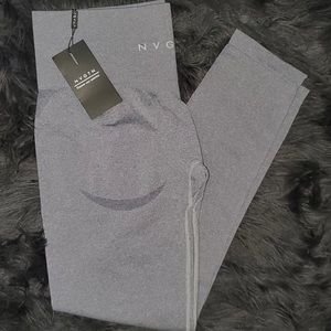 NVGTN contour leggings NWT
